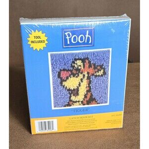 Disney Tigger Latch Hook Kit 7"x7" w/ Tool Winnie Pooh SK0006 Craft